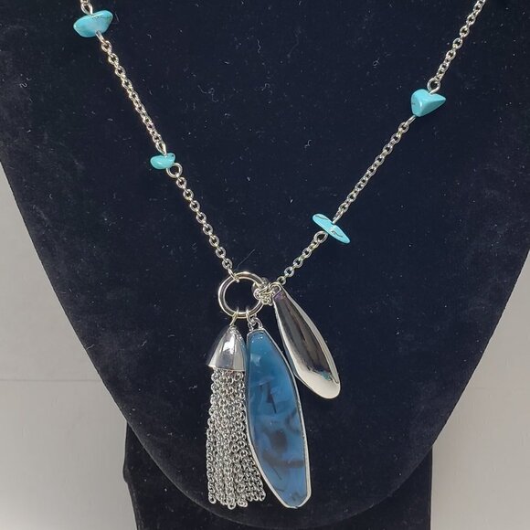 36 inches Polished Silver plated shell beads Necklace with pendants - Picture 1 of 5